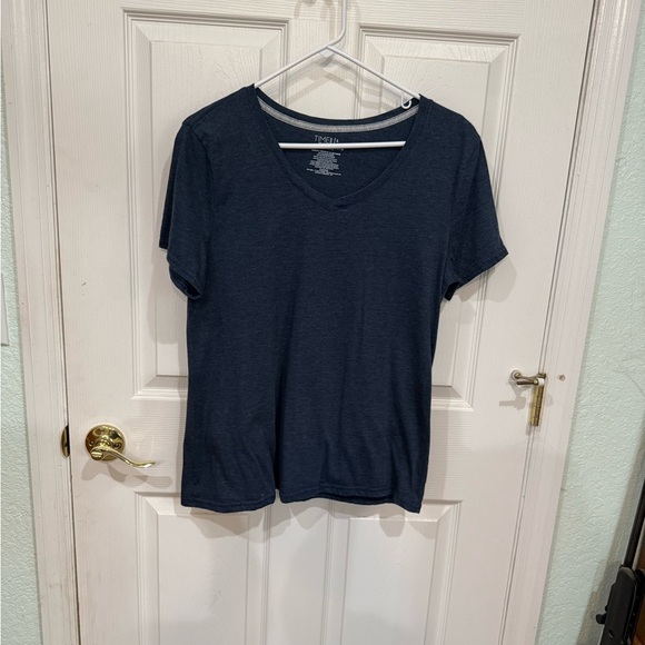 Blue Tee Shirt EUC - Picture 1 of 4